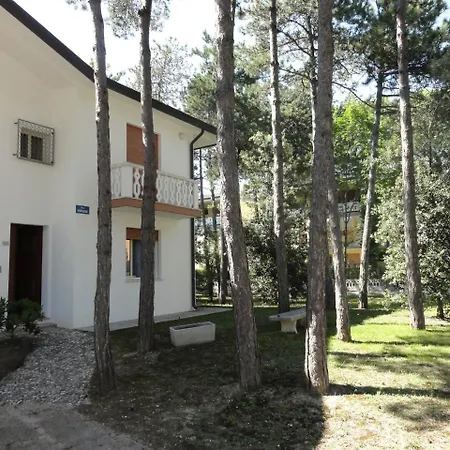 Appartamento In 24569 Bibione